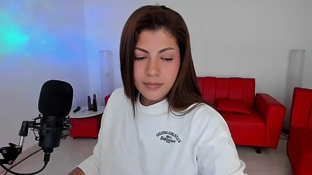 Luci Amore online show from 03.18.26