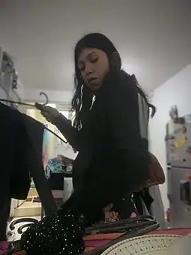 Snapshot of emily_rosse04 chatting on 03.13.26 emily rosse04 online show from 03.13.26