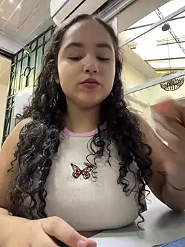 CurlyGirl 1 online show from 01.10.25