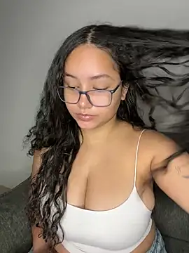 CurlyGirl 1 online show from 03.11.25