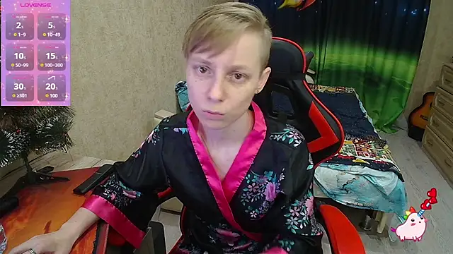 Alexis Gordon online show from 01.14.25