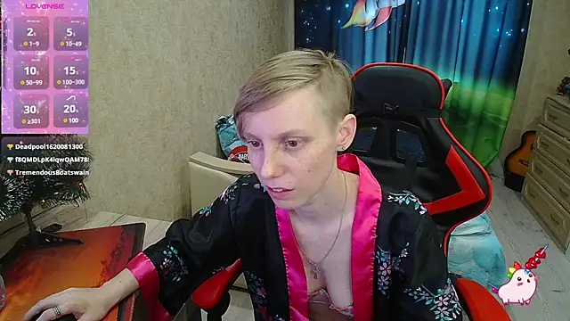 Alexis Gordon online show from 01.15.25