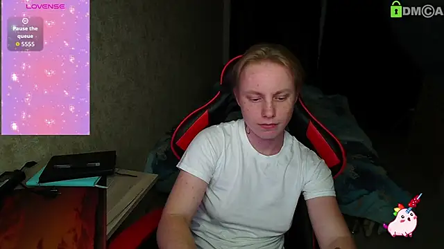 Alexis Gordon online show from 09.18.25