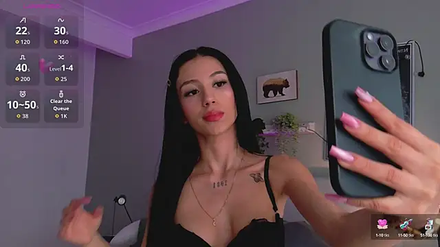 Snapshot of CristalCornner_ chatting on 09.29.25 CristalCornner  online show from 09.29.25