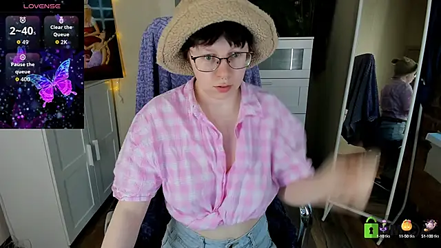 Melissa Wells online show from 09.19.25