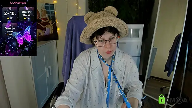 Melissa Wells online show from 10.08.25