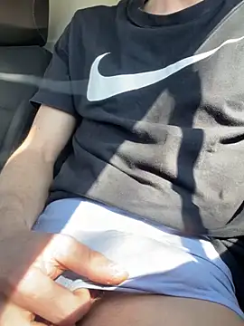 Maxthekid online show from 03.06.25