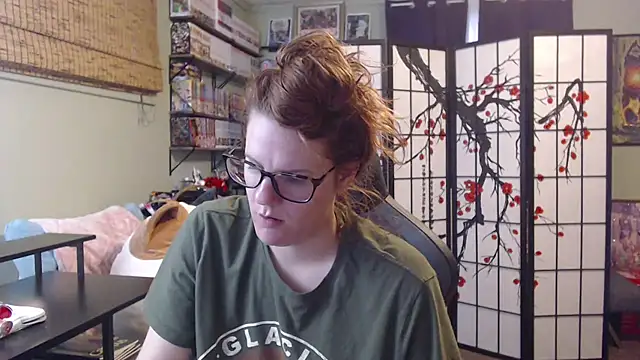 Snapshot of Sarahtineke chatting on 07.03.26 Sarahtineke online show from 07.03.26