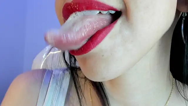 Snapshot of Katty_mouth chatting on 05.27.26 Katty mouth online show from 05.27.26