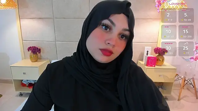Snapshot of _anjum_ chatting on 06.15.26 anjum online show from 06.15.26