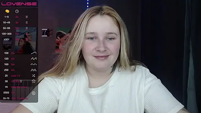 Light Luna online show from 11.01.25