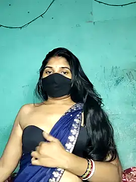 Snapshot of Luv_Adite20 chatting on 01.27.25 Luv Adite20 online show from 01.27.25