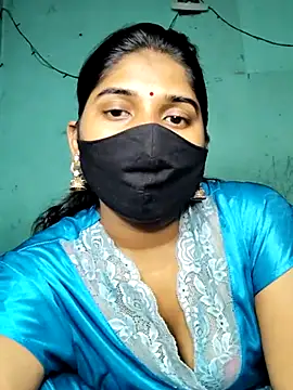 Snapshot of Luv_Adite20 chatting on 02.13.25 Luv Adite20 online show from 02.13.25