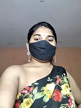 Snapshot of Luv_Adite20 chatting on 09.28.25 Luv Adite20 online show from 09.28.25