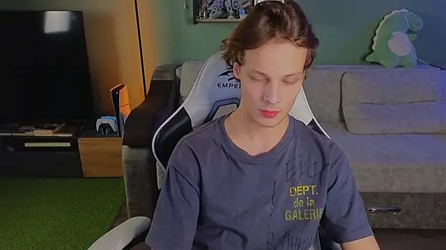 TeddyLiLboy online show from 10.20.25