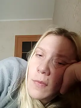 Snapshot of LeraSweet chatting on 11.02.25 LeraSweet online show from 11.02.25