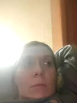 Snapshot of LeraSweet chatting on 11.27.25 LeraSweet online show from 11.27.25