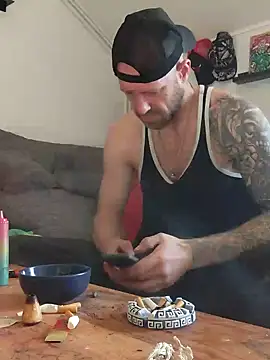 eltoulou online show from 02.03.25