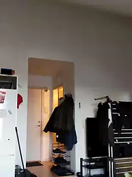 eltoulou online show from 03.17.25