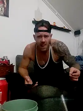 eltoulou online show from 09.12.25