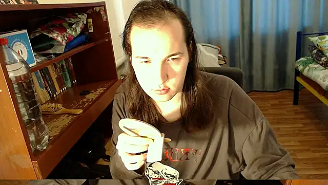 EvaMiron online show from 02.05.25