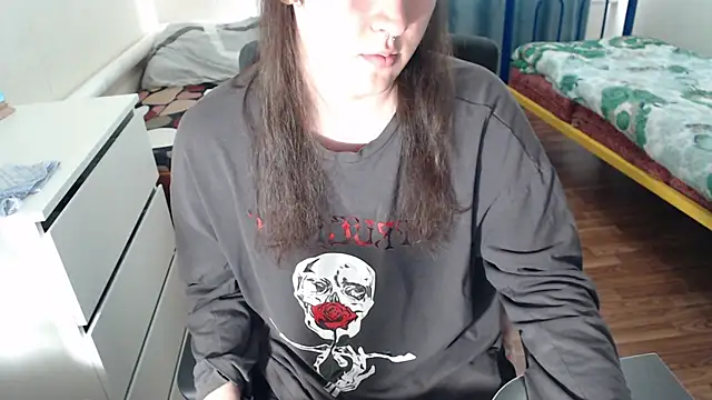 EvaMiron online show from 09.26.25