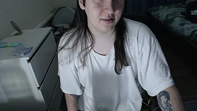 EvaMiron online show from 12.02.25