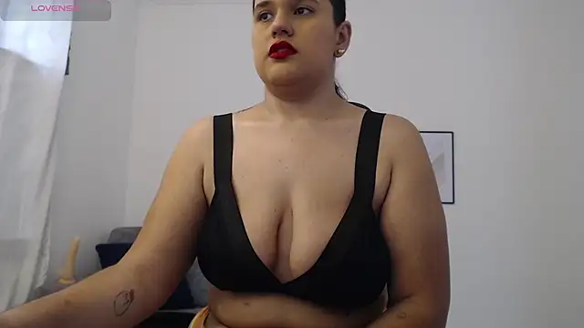 natalia curvy1 online show from 09.24.25