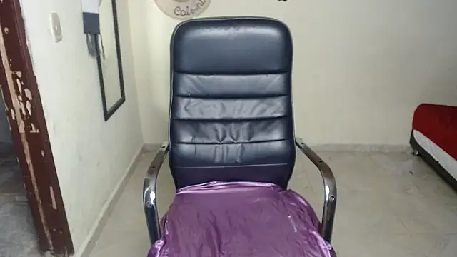 Debora 1 2 3 online show from 10.31.25