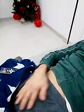 Snapshot of Anastasio33 chatting on 01.05.25 Anastasio33 online show from 01.05.25