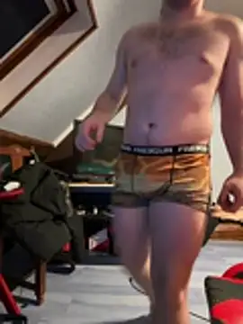 Snapshot of youlo71 chatting on 04.10.26 youlo71 online show from 04.10.26