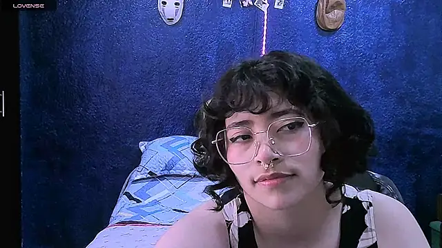 NinaYellow online show from 03.02.26