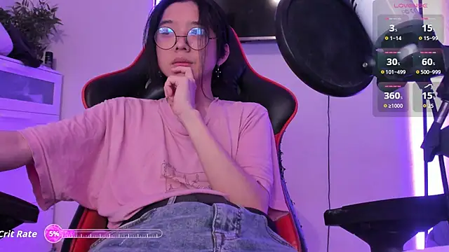 wexlee7 online show from 10.23.25