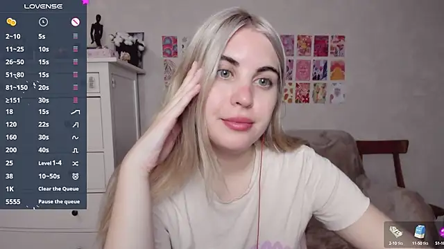 pawpaws online show from 10.15.25