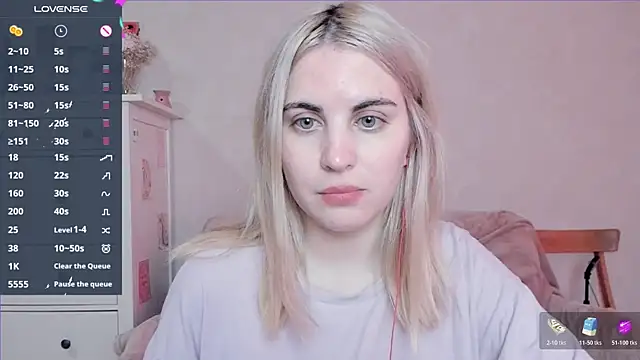 pawpaws online show from 11.04.25