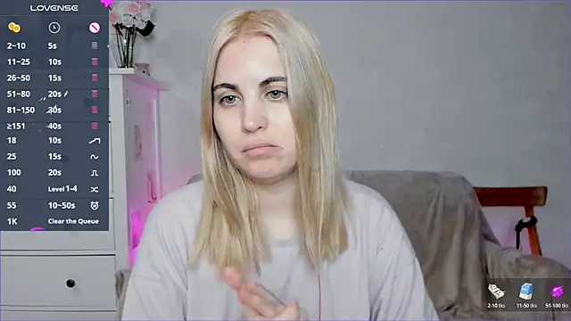 pawpaws online show from 11.12.25