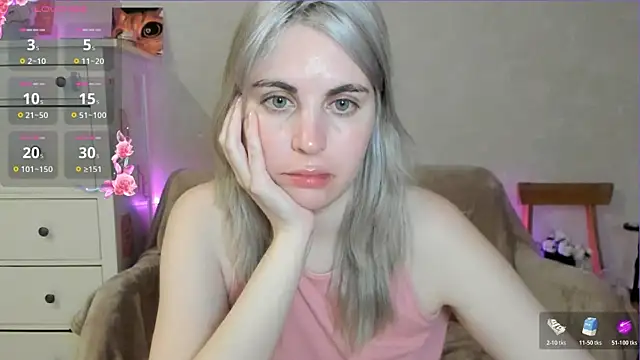 Snapshot of pawpaws chatting on 04.23.26 pawpaws online show from 04.23.26
