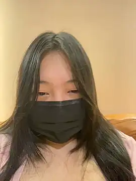 Snapshot of MEOW_MEO chatting on 02.13.26 MEOW MEO online show from 02.13.26