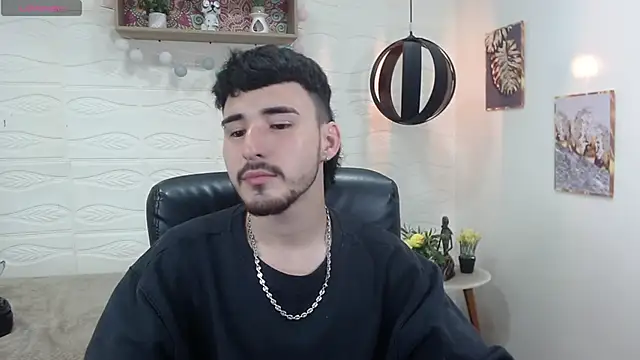 DmitriSanders online show from 01.15.25