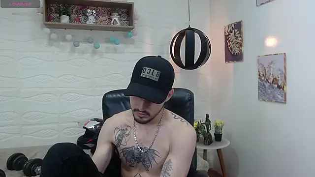 DmitriSanders online show from 01.17.25