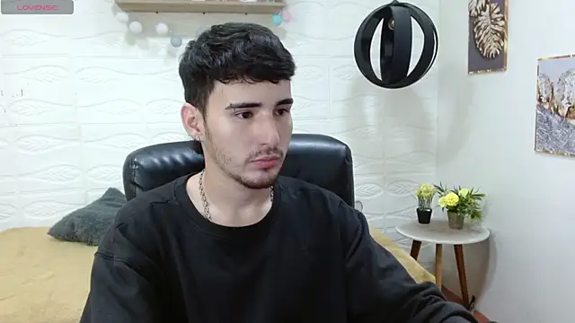 DmitriSanders online show from 03.22.25