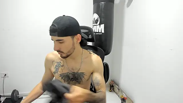 DmitriSanders online show from 09.10.25