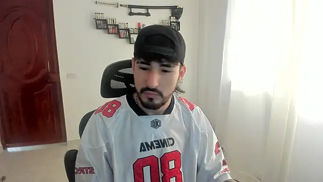 DmitriSanders online show from 04.18.26