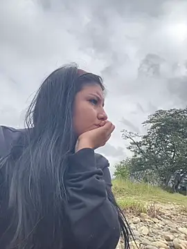 Snapshot of Nahomi_Wild chatting on 02.10.26 Nahomi Wild online show from 02.10.26