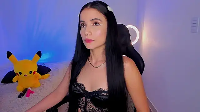 Snapshot of melanyrouse1 chatting on 04.19.26 melanyrouse1 online show from 04.19.26