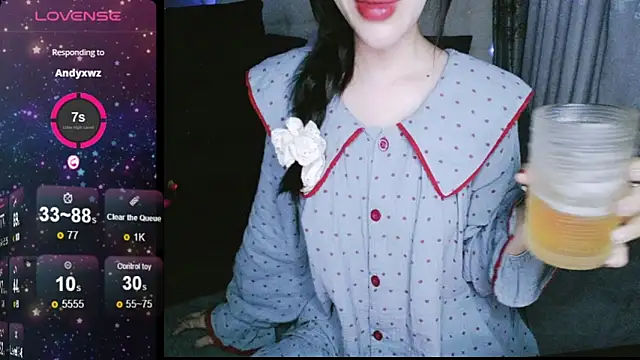  Viviann  online show from 12.02.24