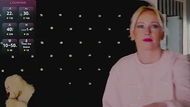 OliviaShaw23 online show from 03.08.26