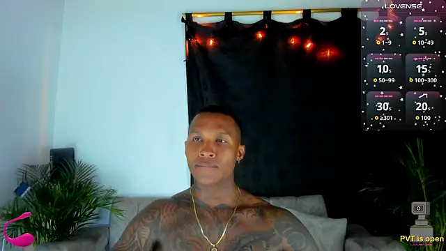 esteveen ortegas  online show from 09.10.25