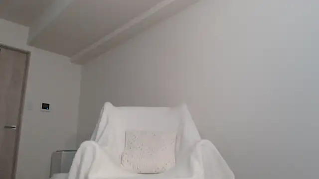 Snapshot of Lily_0000 chatting on 12.12.24 Lily 0000 online show from 12.12.24