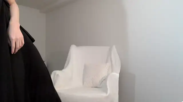 Snapshot of Lily_0000 chatting on 01.09.25 Lily 0000 online show from 01.09.25